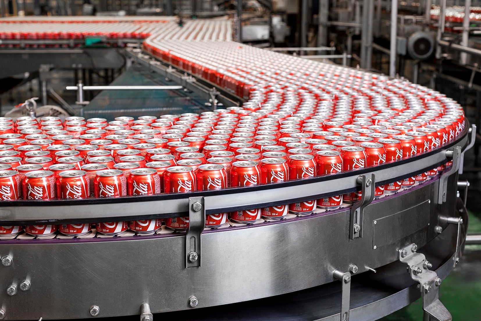 Fotografia Industrial – Linha de Produção Coca-Cola — Produção de banco de imagens industrial para FEMSA - Coca-Cola